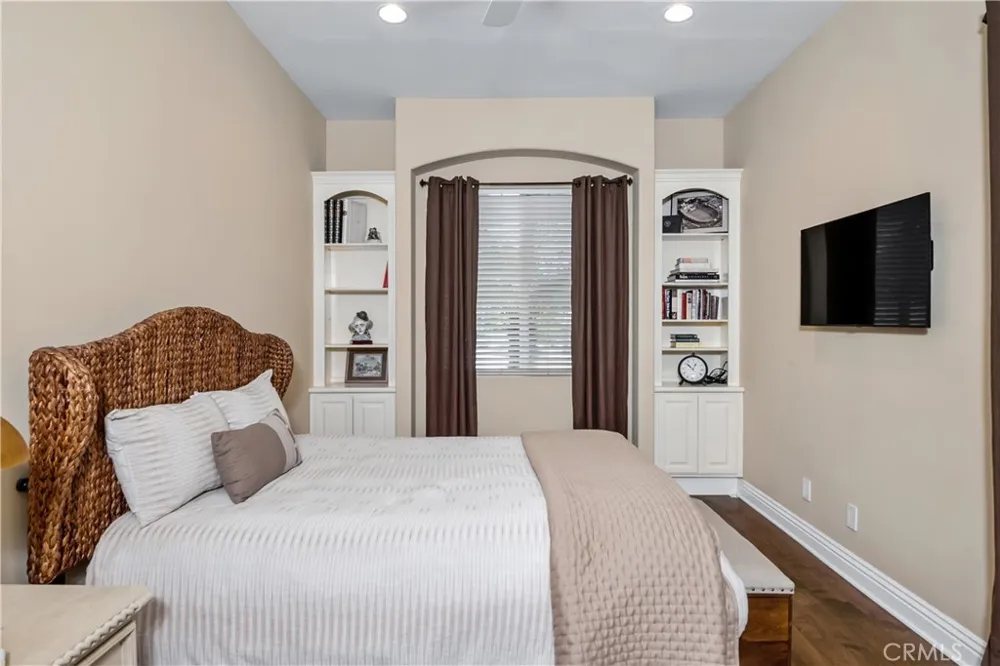 1136 5th Street Manhattan Beach, CA 90266