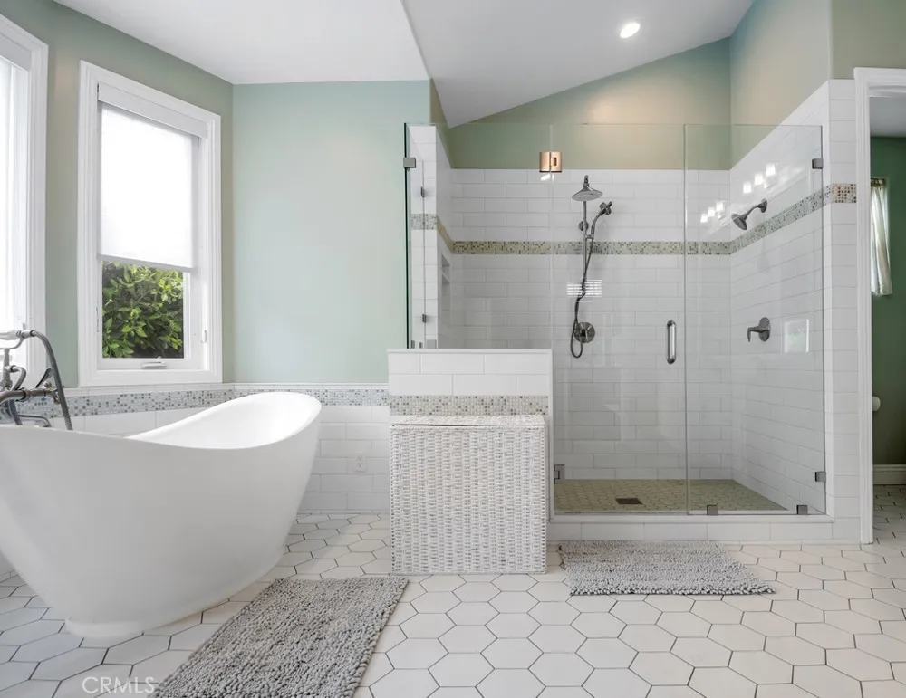 1136 5th Street Manhattan Beach, CA 90266
