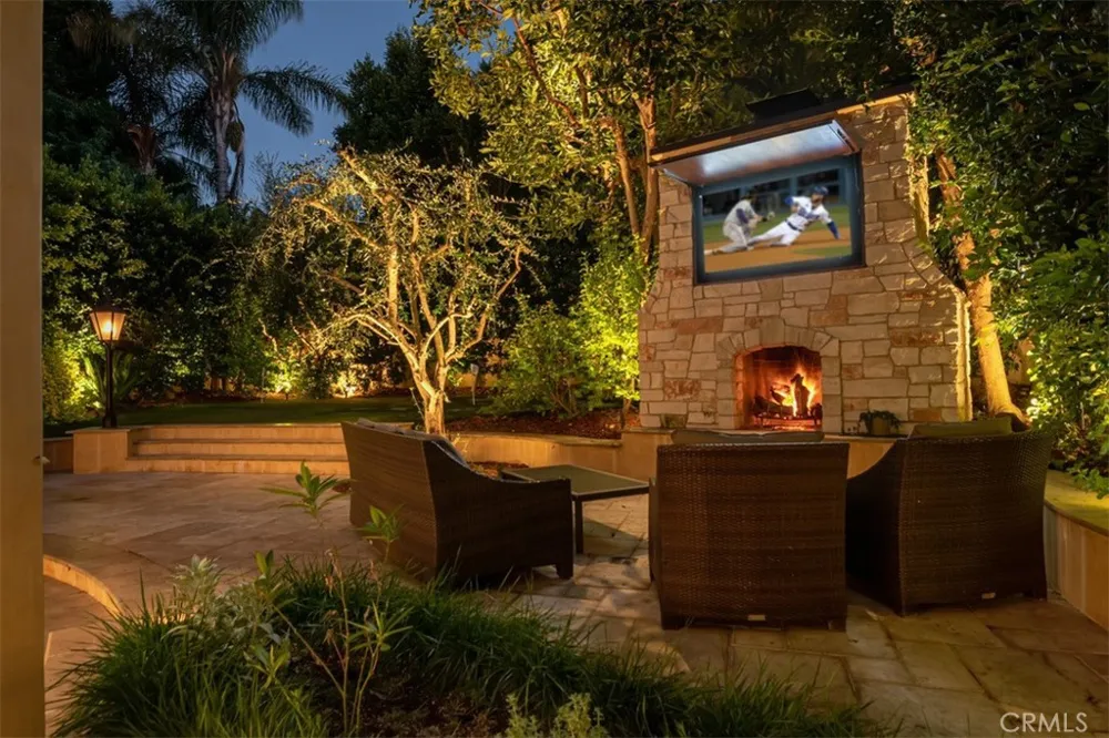 1136 5th Street Manhattan Beach, CA 90266