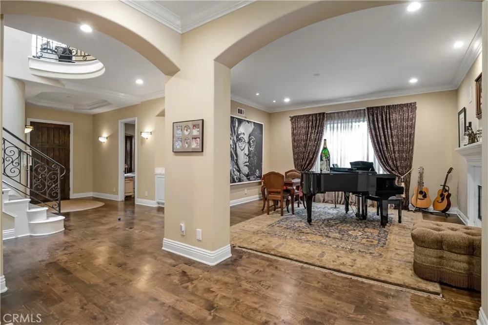 1136 5th Street Manhattan Beach, CA 90266