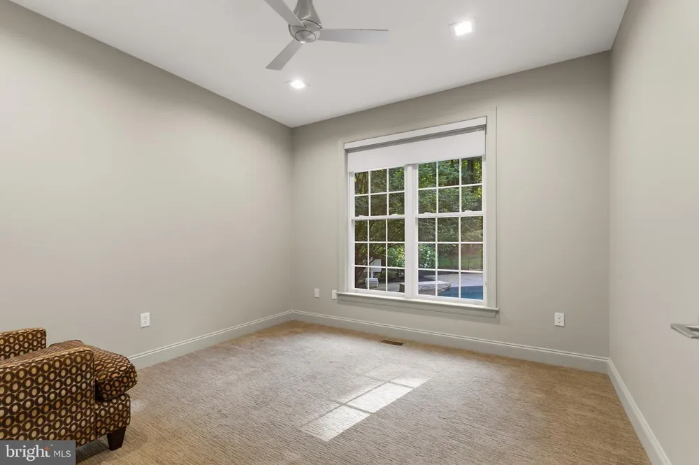 13773 LAKESIDE DRIVE Clarksville, MD 21029