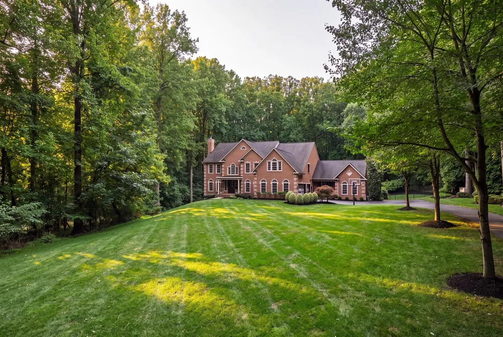 13773 LAKESIDE DRIVE Clarksville, MD 21029