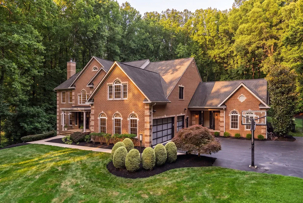 13773 LAKESIDE DRIVE Clarksville, MD 21029
