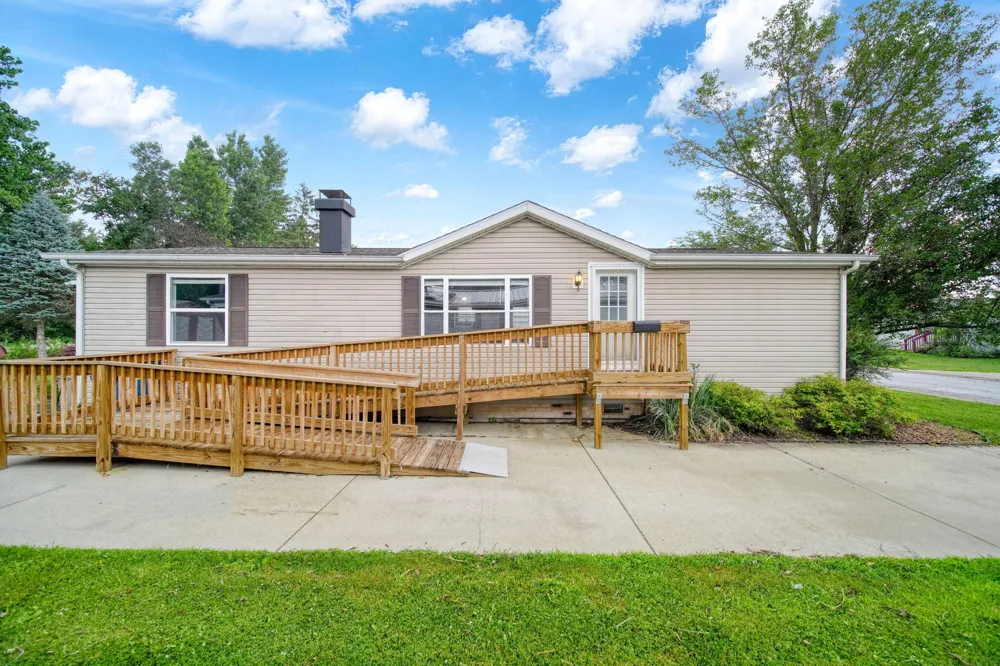 817 Savannah River Drive Adrian, MI 49221