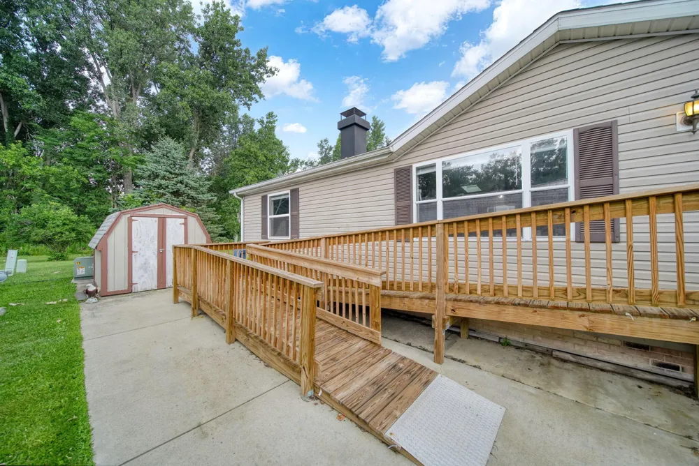 817 Savannah River Drive Adrian, MI 49221