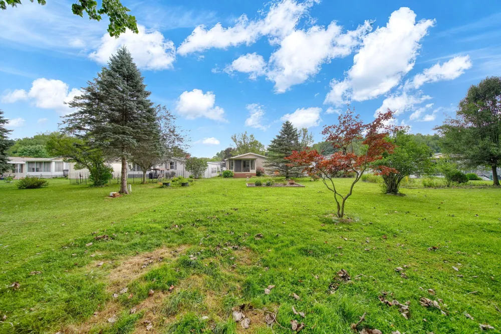 817 Savannah River Drive Adrian, MI 49221