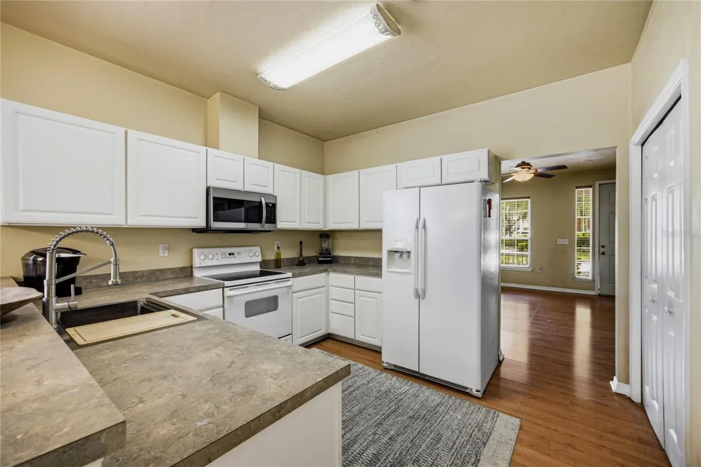 11684 NW 18TH PLACE Gainesville, FL 32606