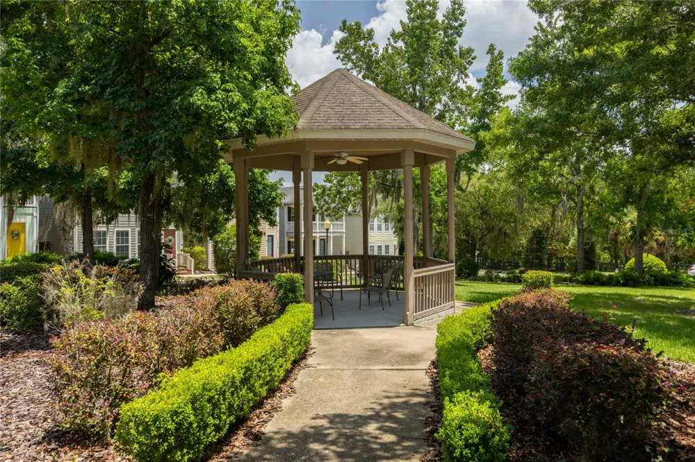 11684 NW 18TH PLACE Gainesville, FL 32606