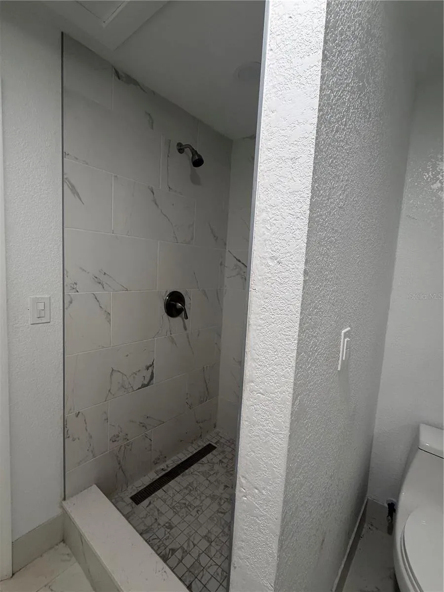 205 S CHANDLER AVENUE Deland, FL 32724