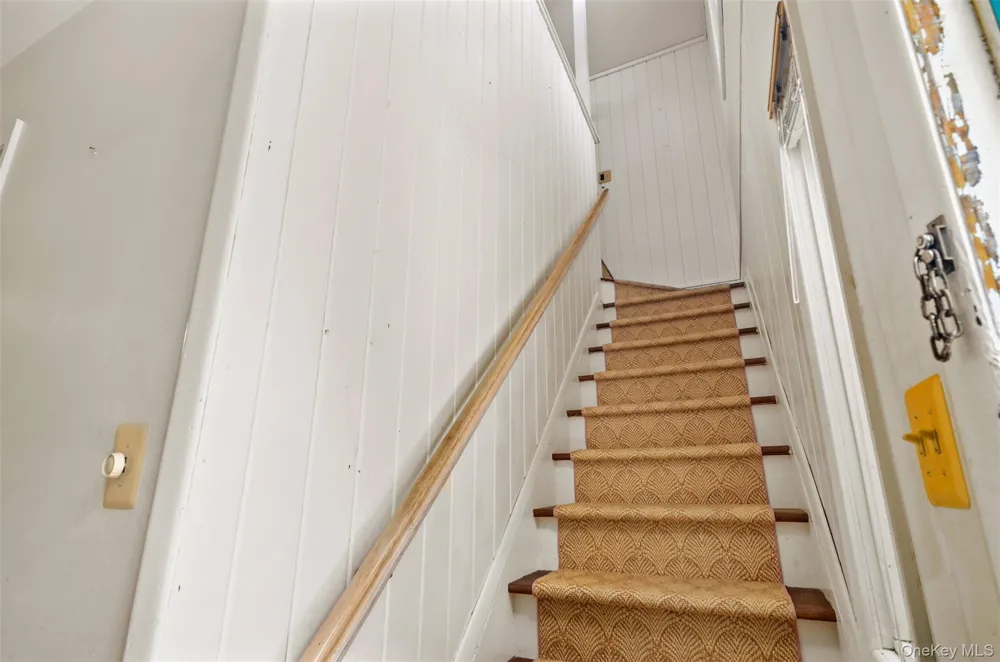 11 Devon Road Amagansett, NY 11930