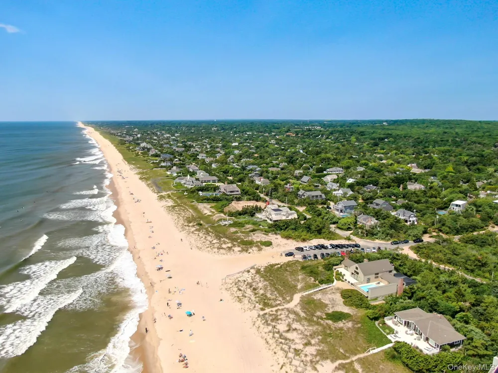 11 Devon Road Amagansett, NY 11930