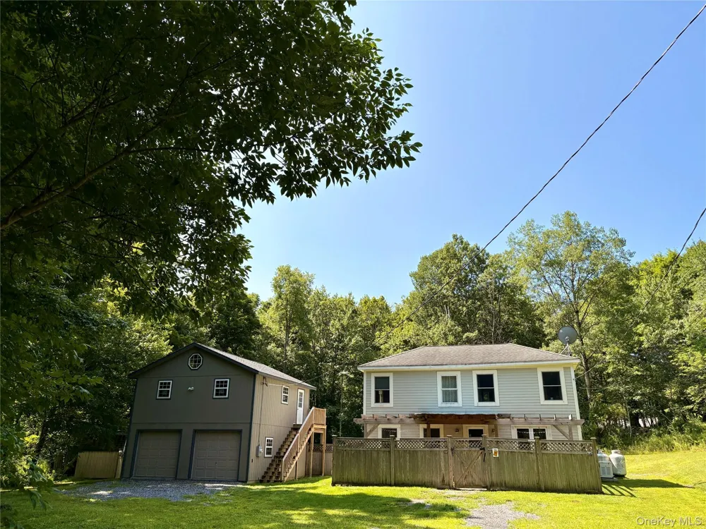 155 Pumpkin Hollow Road Hillsdale, NY 12529