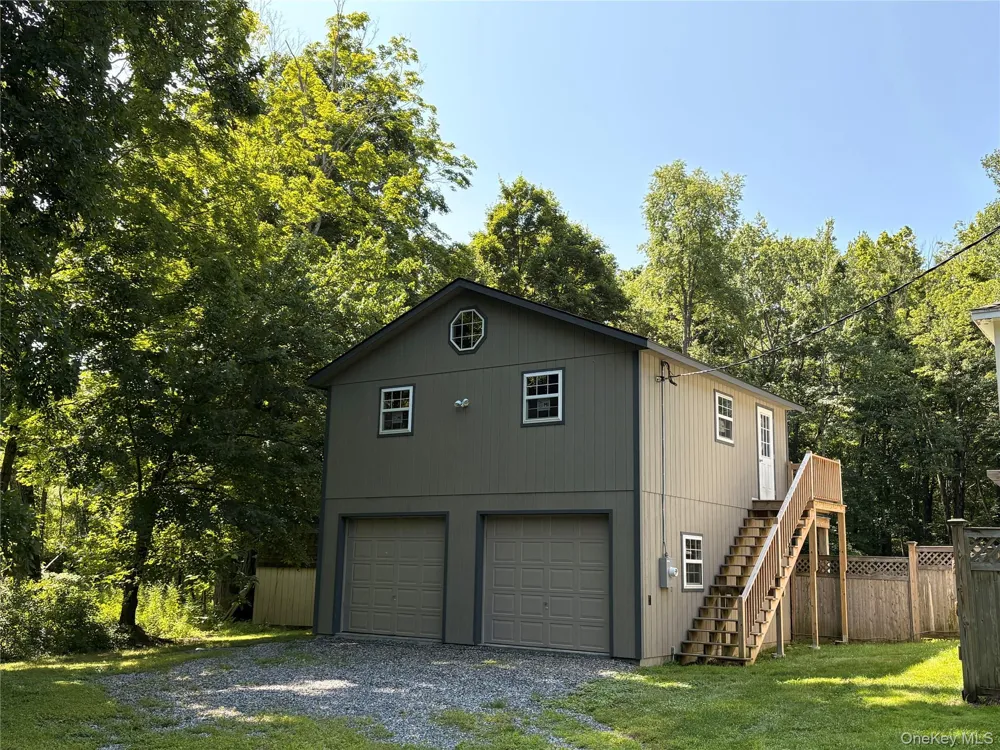 155 Pumpkin Hollow Road Hillsdale, NY 12529