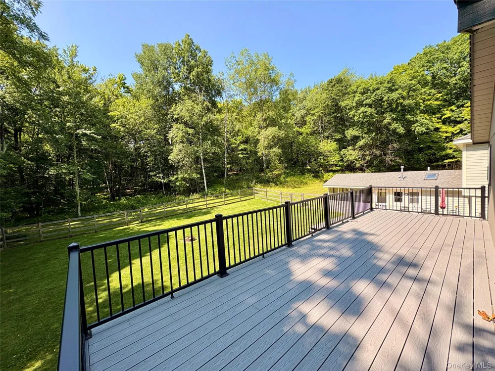 155 Pumpkin Hollow Road Hillsdale, NY 12529