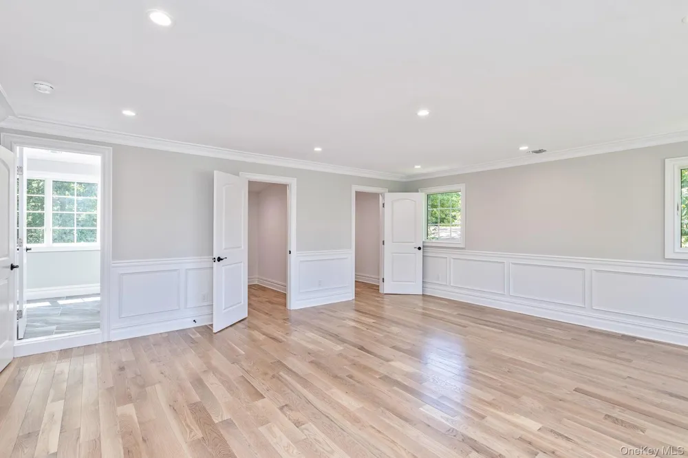 5 Hemingway Drive Dix Hills, NY 11746
