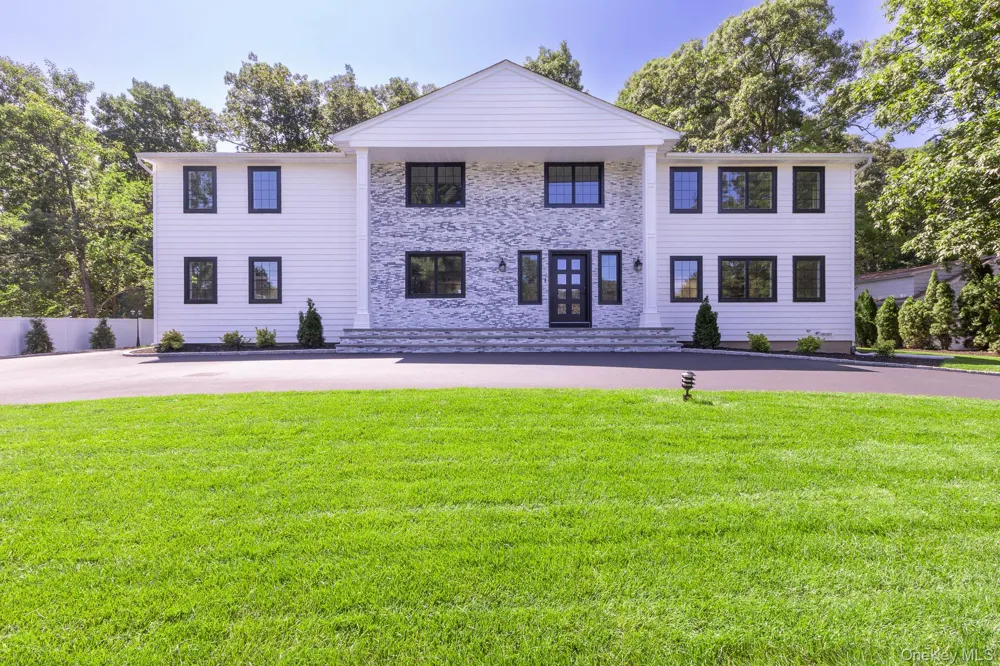 5 Hemingway Drive Dix Hills, NY 11746