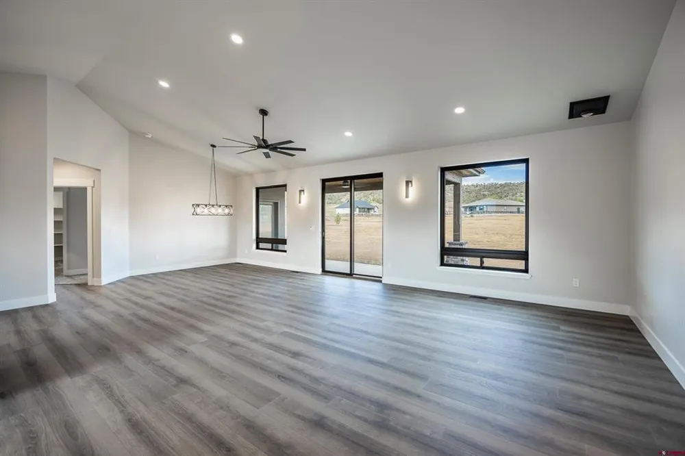 22165 6840 COURT Montrose, CO 81403