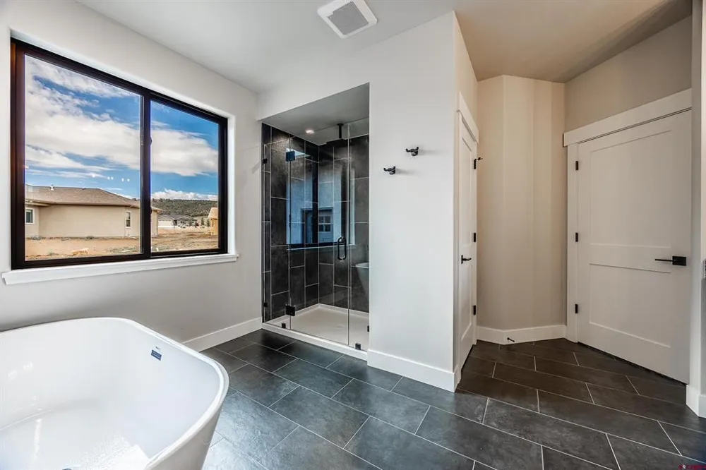 22165 6840 COURT Montrose, CO 81403