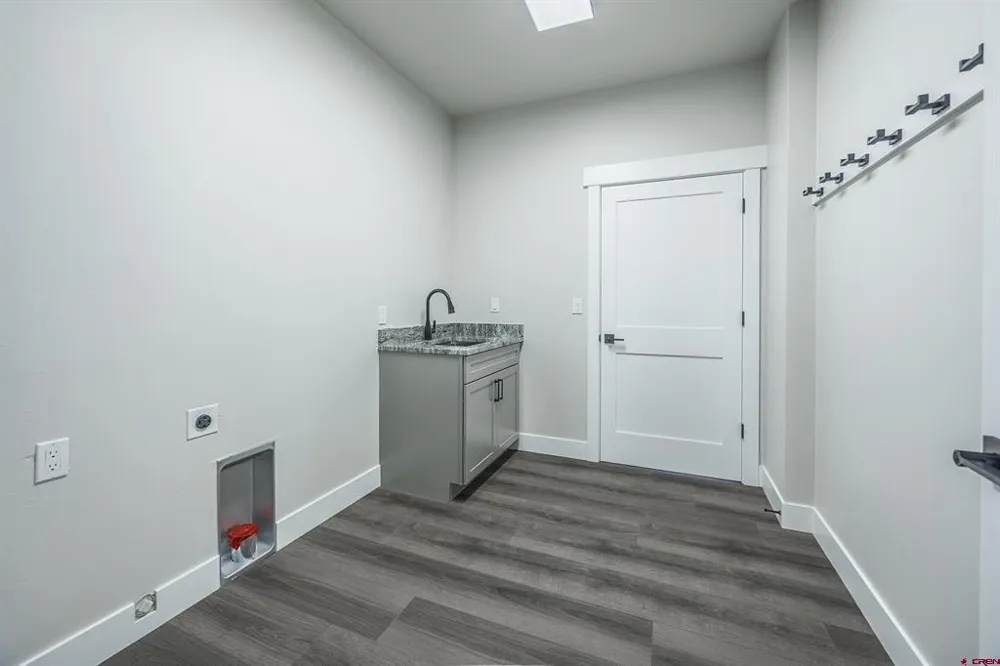 22165 6840 COURT Montrose, CO 81403