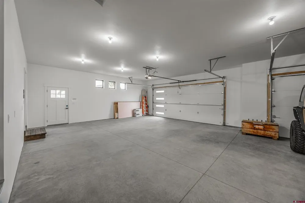 22165 6840 COURT Montrose, CO 81403