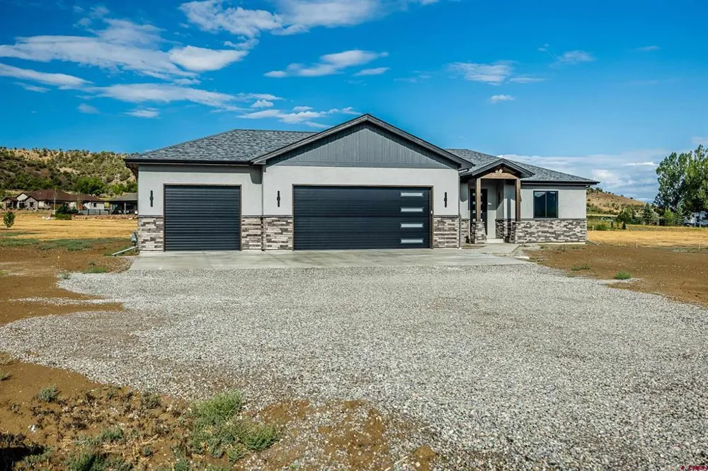 22165 6840 COURT Montrose, CO 81403