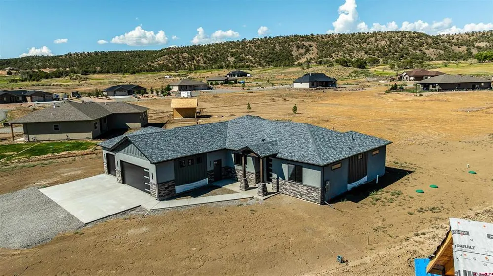 22165 6840 COURT Montrose, CO 81403