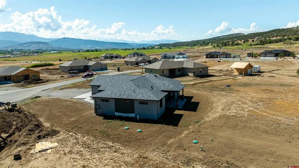 22165 6840 COURT Montrose, CO 81403
