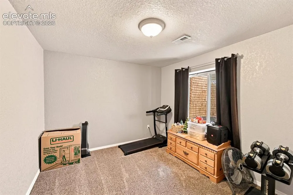 168 Kingsley Avenue Pueblo, CO 81005
