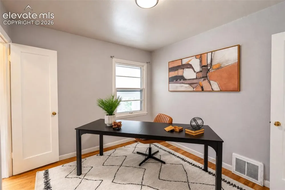 914 Meade Avenue Colorado Springs, CO 80909