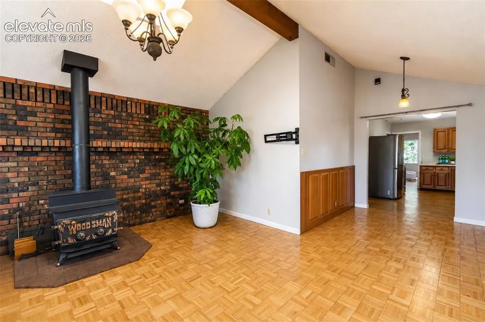 914 Meade Avenue Colorado Springs, CO 80909