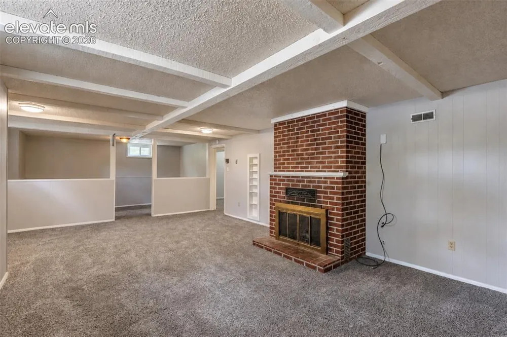 914 Meade Avenue Colorado Springs, CO 80909