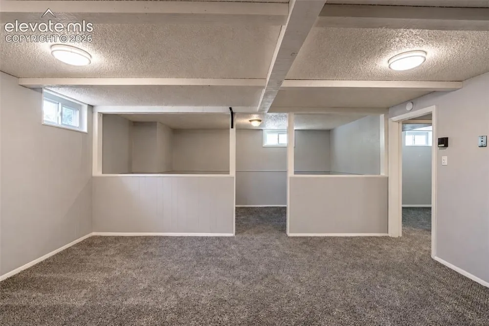 914 Meade Avenue Colorado Springs, CO 80909