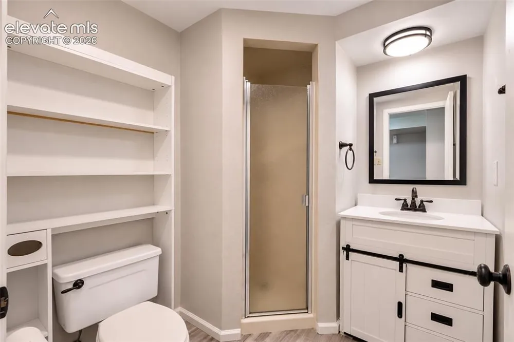 914 Meade Avenue Colorado Springs, CO 80909