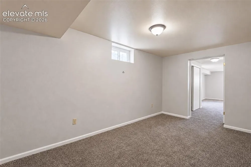 914 Meade Avenue Colorado Springs, CO 80909