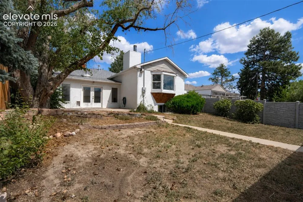 914 Meade Avenue Colorado Springs, CO 80909