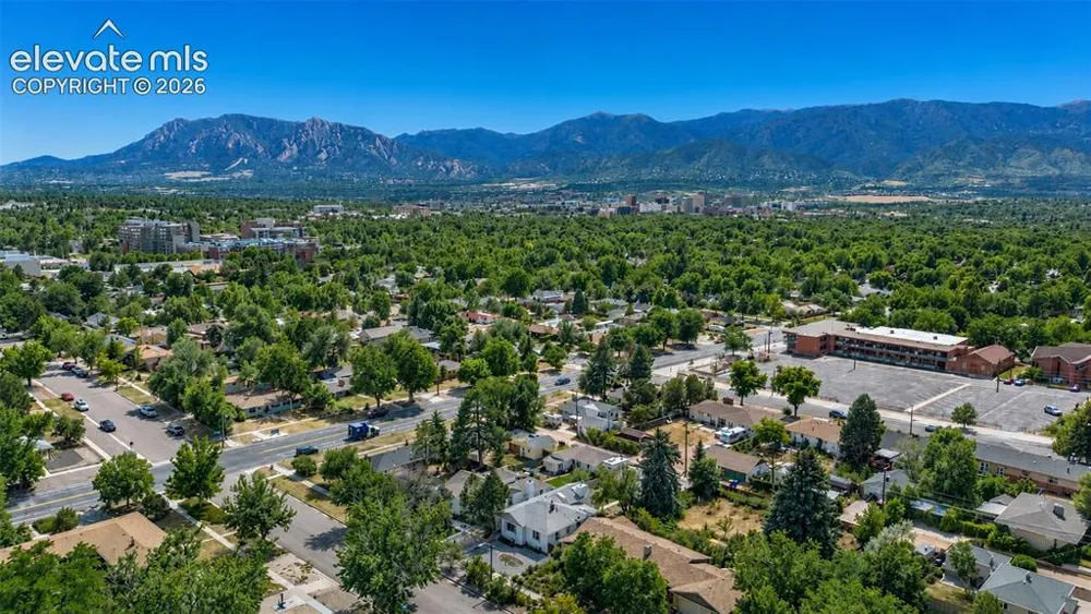 914 Meade Avenue Colorado Springs, CO 80909
