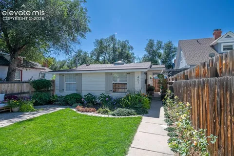 407 E San Rafael Street
