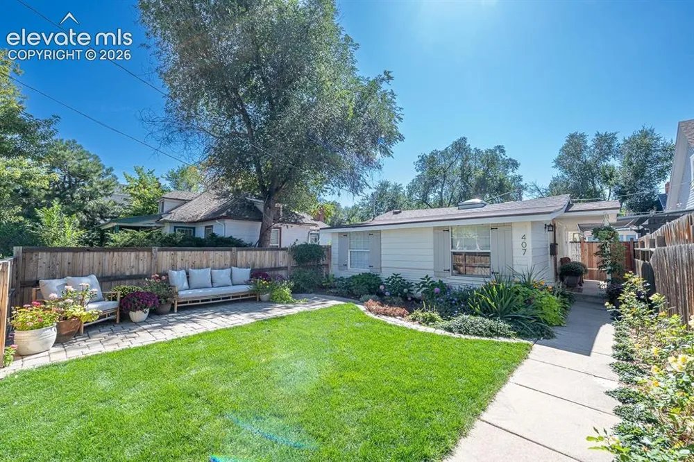 407 E San Rafael Street Colorado Springs, CO 80903