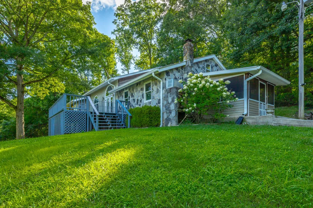 93 Bell Summers Road Pikeville, TN 37367