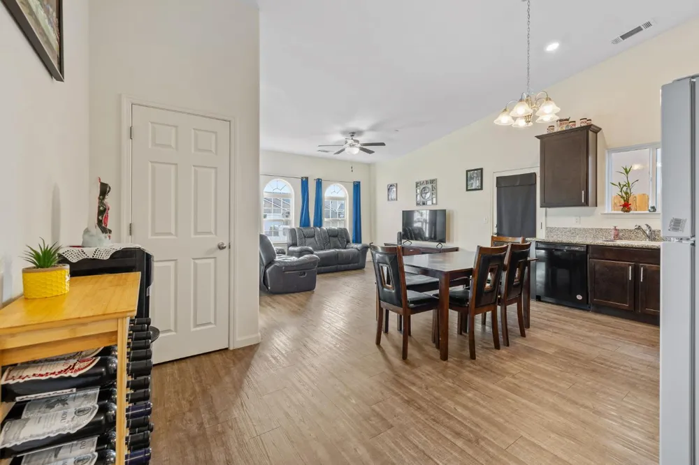 1237 E Orange Street Avenal, CA 93204