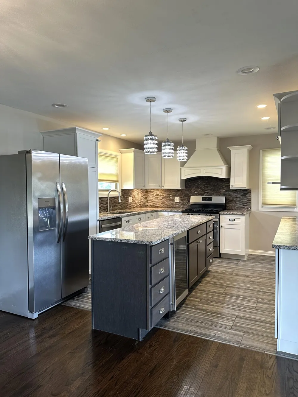 6092 Cleveland Street Merrillville, IN 46410