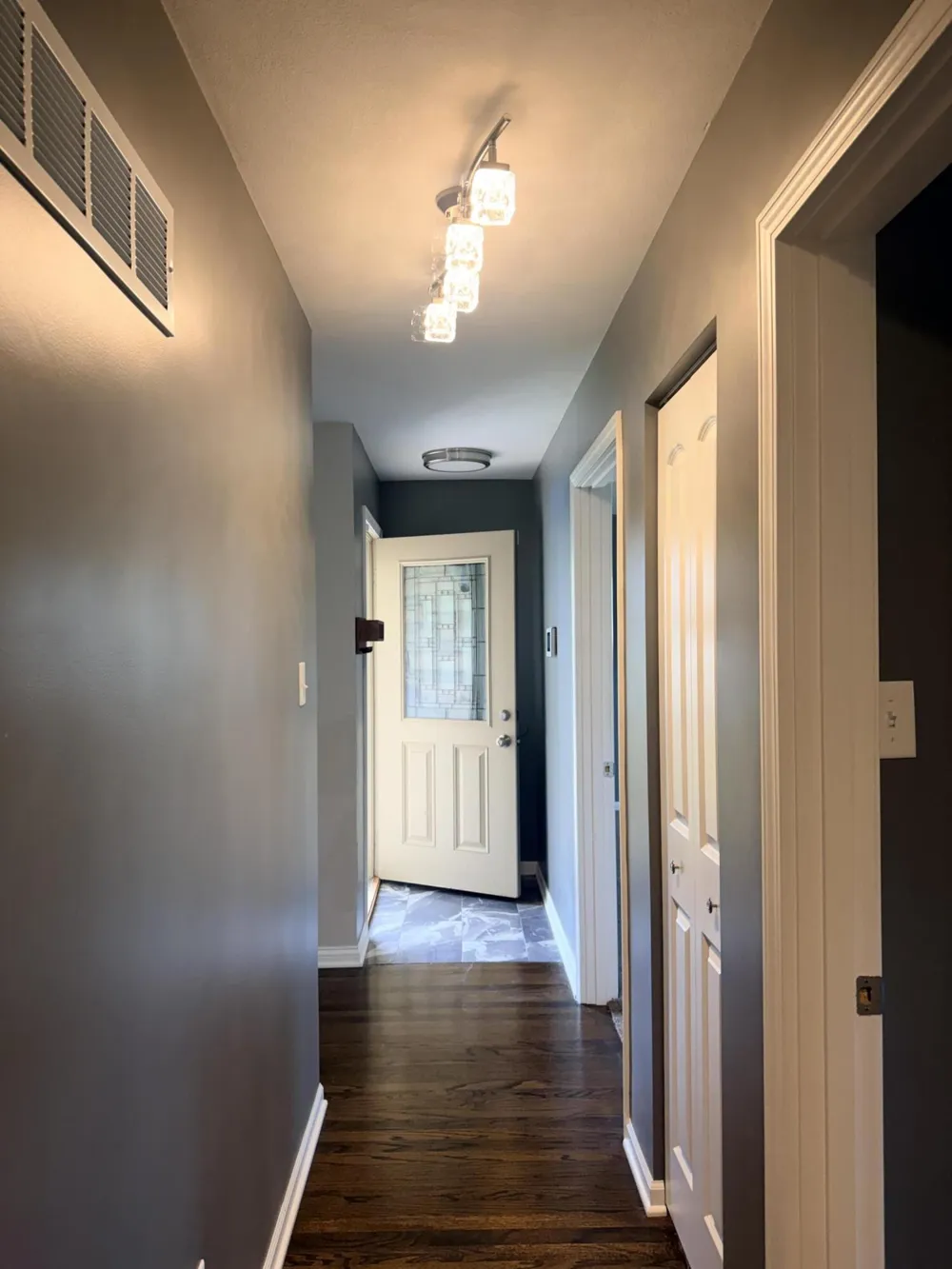 6092 Cleveland Street Merrillville, IN 46410