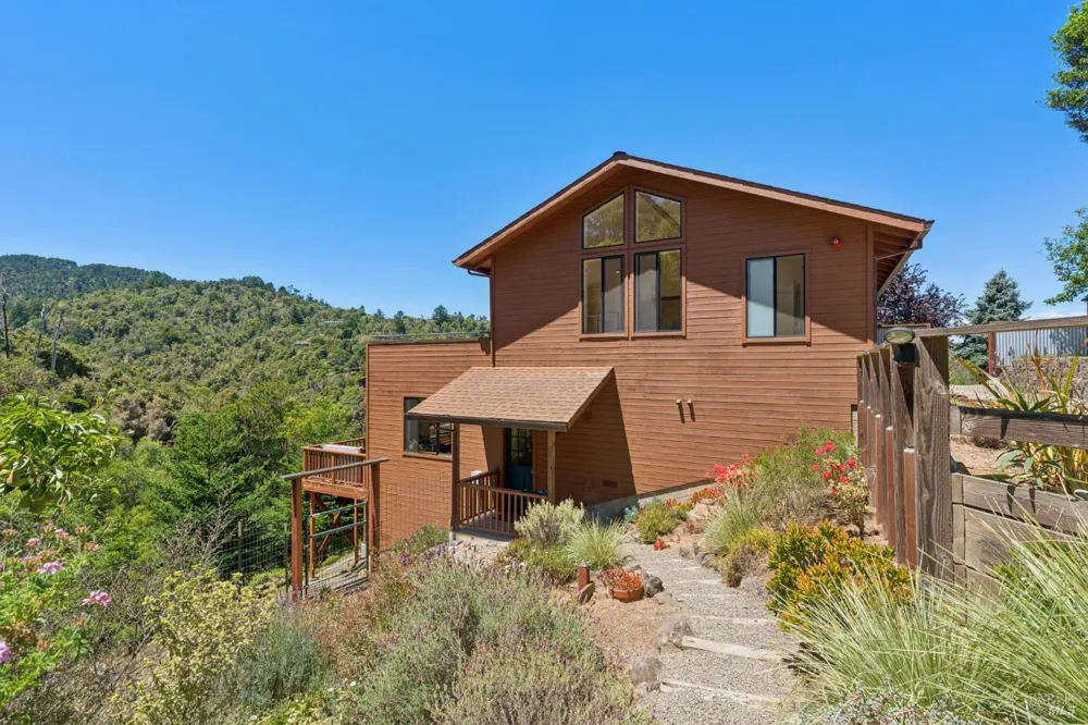 100 Heather Lane Inverness, CA 94937