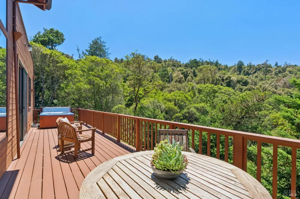 100 Heather Lane Inverness, CA 94937