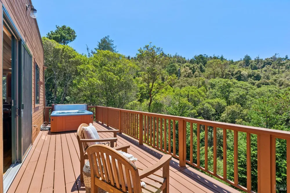 100 Heather Lane Inverness, CA 94937