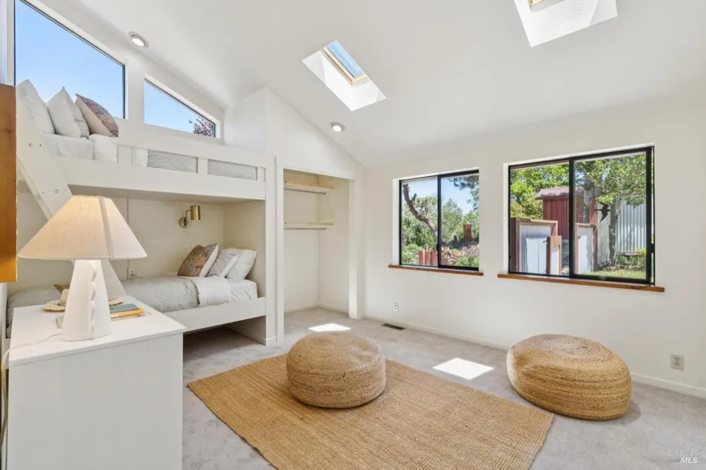 100 Heather Lane Inverness, CA 94937