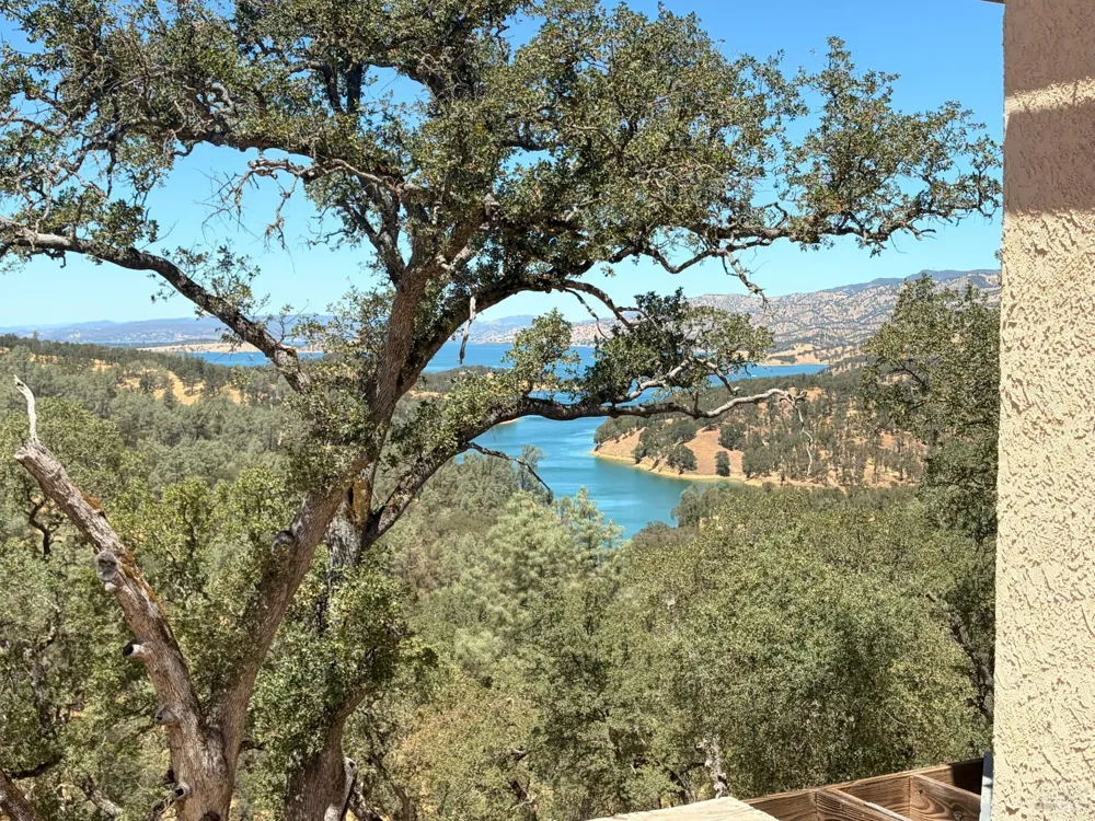 1070 Steele Canyon Road Napa, CA 94558