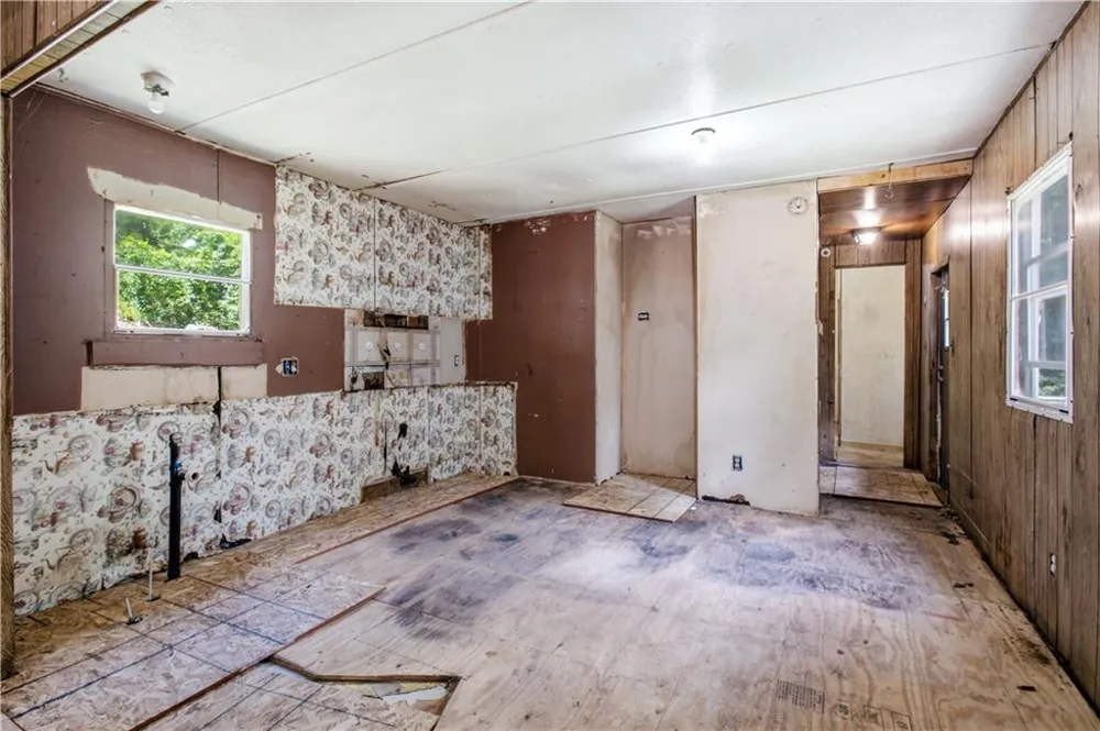 276 Water Plant Road Commerce, GA 30529