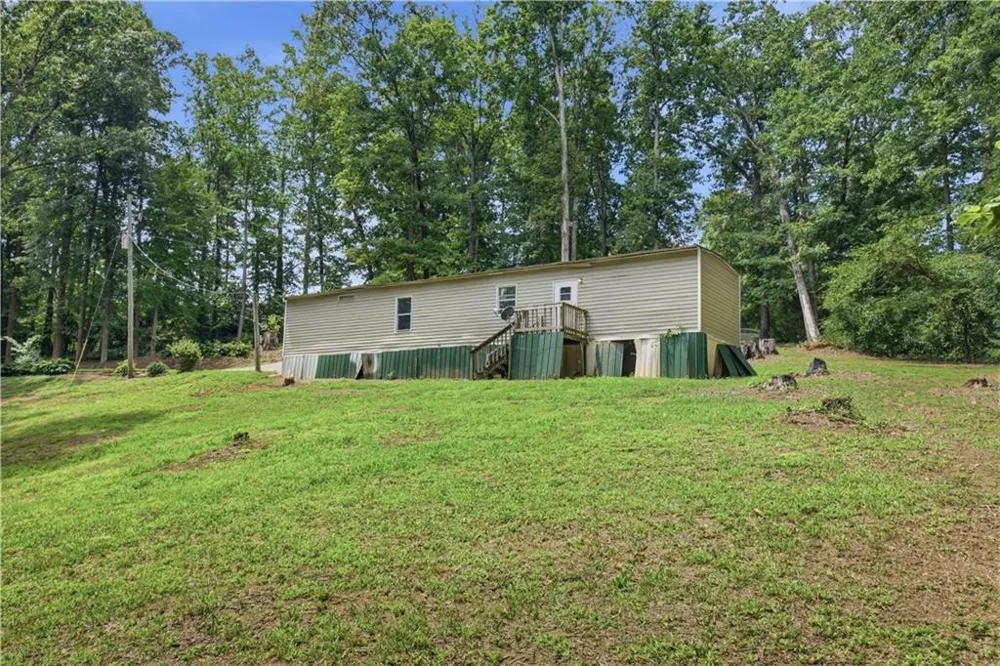 276 Water Plant Road Commerce, GA 30529