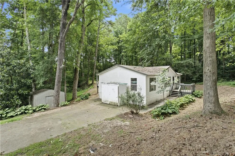 274 Water Plant Road Commerce, GA 30529